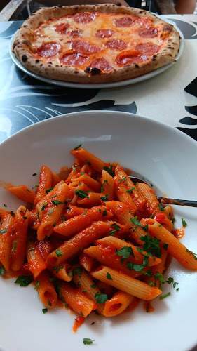 Very Italian Pizza - Den Haag