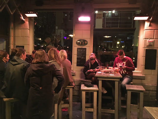 Dennis z'n woonkamer