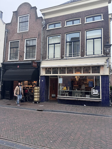 De Pizzabakkers Twijnstraat Phone number