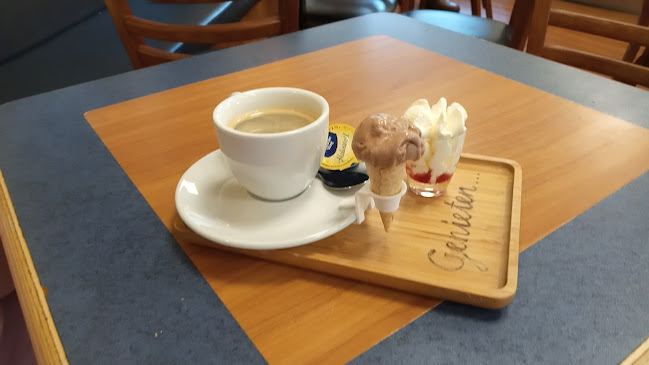 Comentarii opinii despre IJssalon Bastani