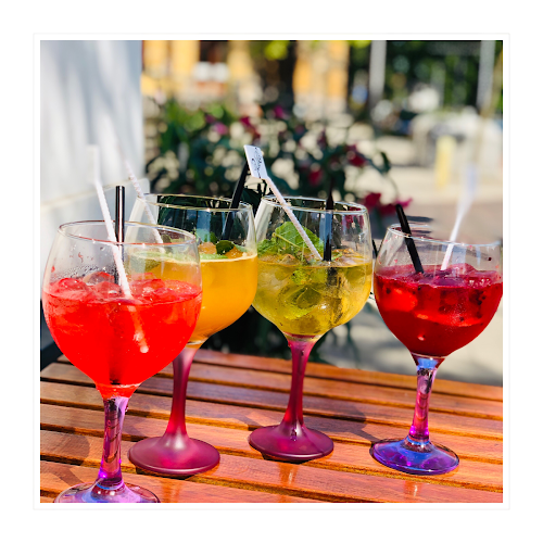 Opinii despre Brasserie Uit 't Zuiden, Rotterdam Noord, Oude Noorden în Rotterdam - Horeca