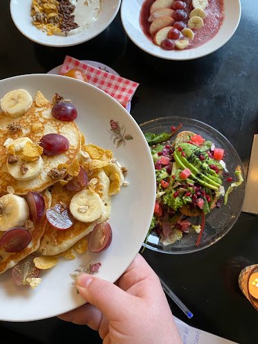 Opinii despre Tante Thee Eten & Drinken în Bergeijk - Horeca