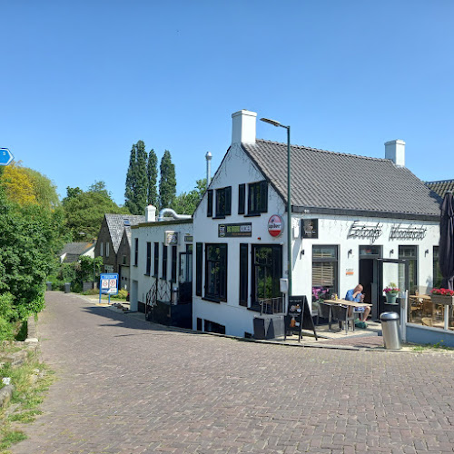 Comentarii opinii despre Cafetaria Big Bread Waalzicht