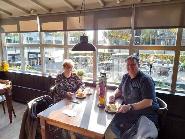 Naarderstraat 2, 1271 CE Huizen