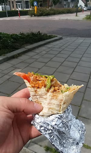 Comentarii opinii despre Chinees Afhaalrestaurant/Cafetaria FineFood