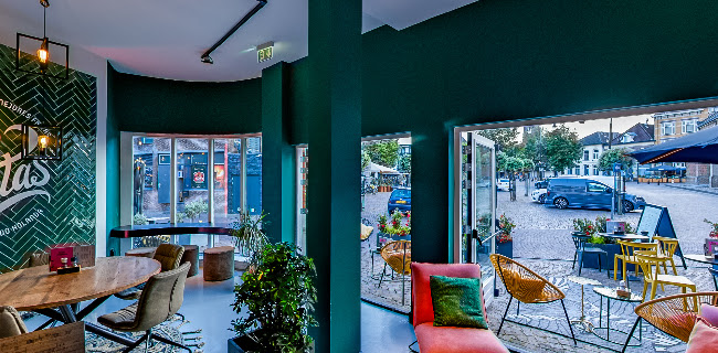 Opinii despre Streetfood Caffé Las Fritas Winterswijk în Winterswijk - Horeca