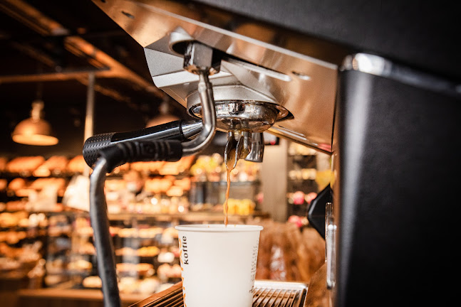 Opinii despre Bakker Ammerlaan (Winkel Hillegersberg) în Rotterdam - Horeca