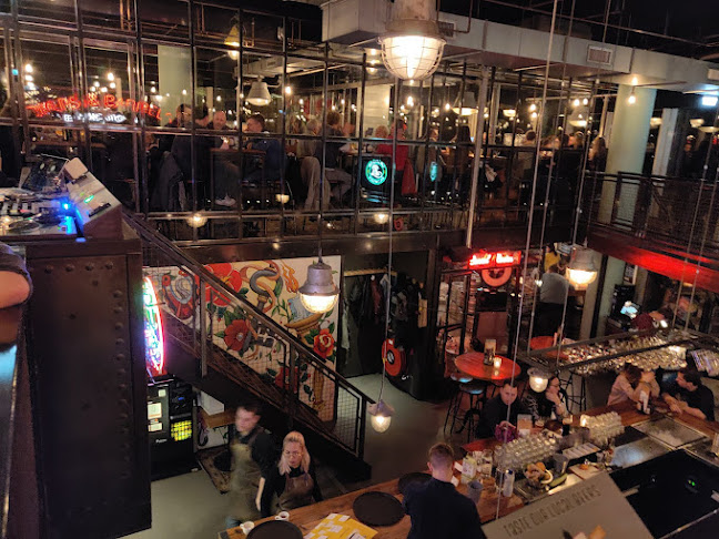 Beers & Barrels - Utrecht Veilinghaven