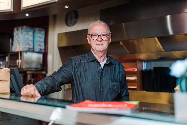 Opinii despre Cafetaria Borger în Borger - Horeca