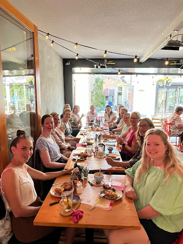 Comentarii opinii despre SIS Lunch Boutique