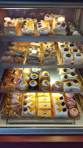 Comentarii opinii despre Kim's Bakkerij / Lunchroom