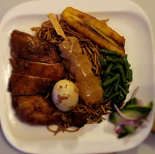 Surinaamse Snacks Sitara - Den Haag