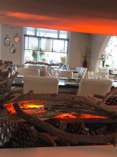 Restaurant 's-Molenaarsbrug B.V. Open Times