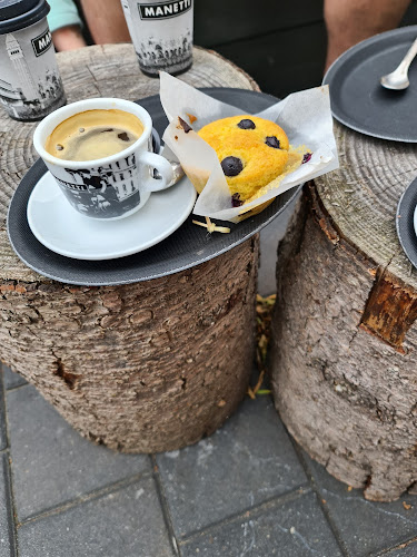 Comments and reviews of TwentySeven