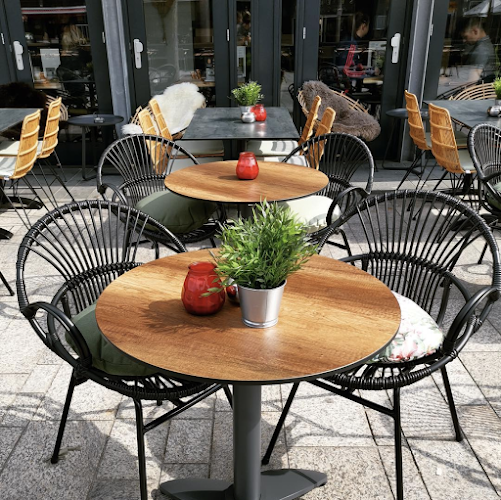 NUL36: Food | Drinks | Friends