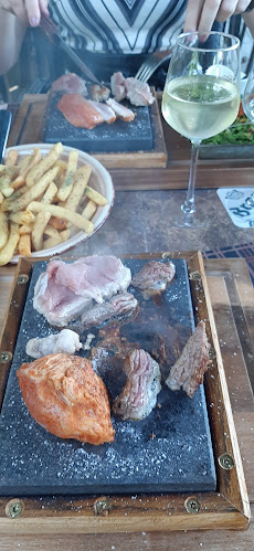 Comentarii opinii despre Grill-Restaurant & Bowling "Net Iets Anders"