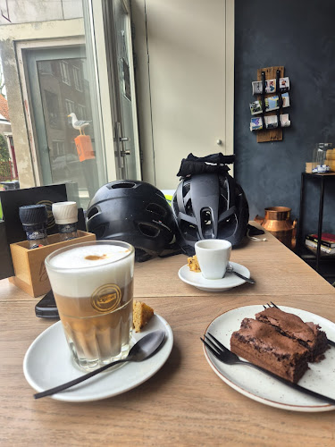 Comentarii opinii despre Lunchroom Broodje