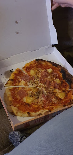 Il Cardellino Phone number