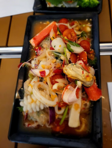 Khaosaan Road - Real Spicy Thai food Den Haag อาหารไทย The Hague - Den Haag