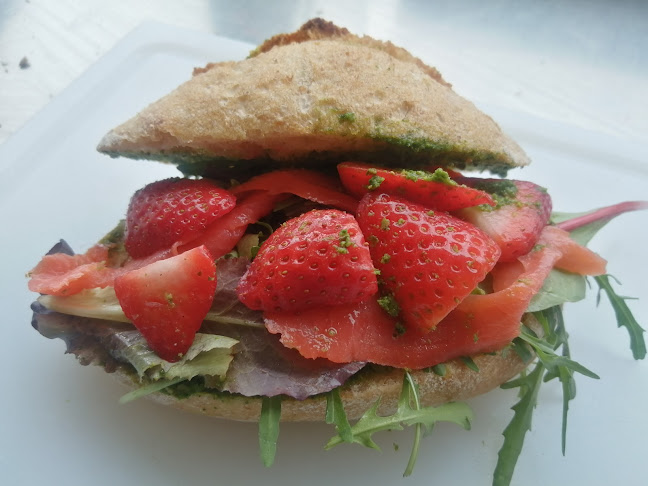 Comentarii opinii despre Kendall's cakes and catering