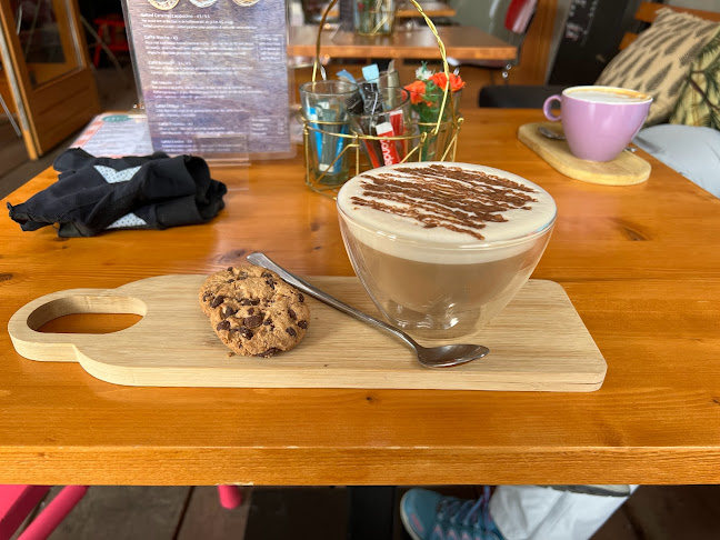 Comentarii opinii despre SIS Lunch Boutique