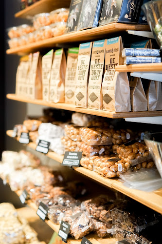 Comentarii opinii despre Hein Post Wijn & Delicatessen