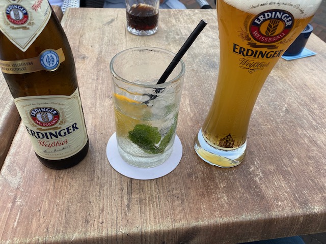 Opinii despre Eetcafé Surf-Inn în Scharendijke - Horeca