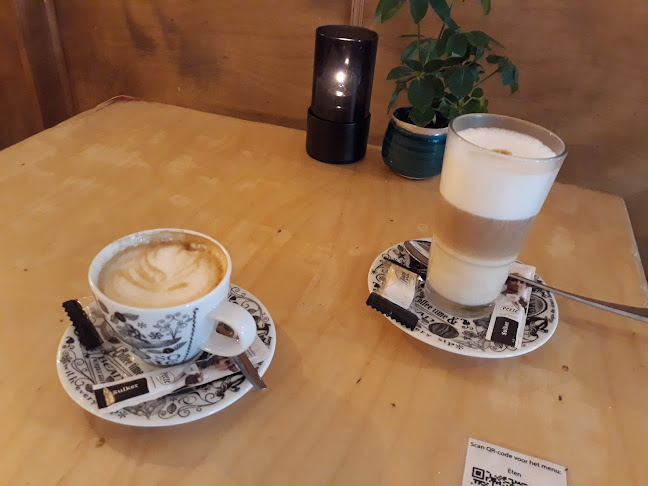 Comments and reviews of Cafe Eten En Drinken Nijmegen Oost