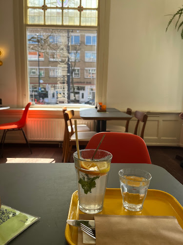 Comments and reviews of Juffrouw van Zanten Rotterdam West