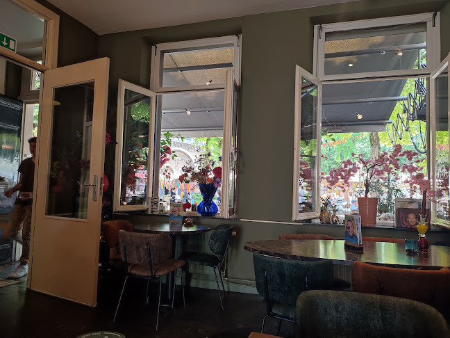 Brownies&downieS Roermond Phone number