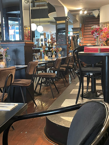 Café Lange Leo - Heineken Star Serve Bar - Horeca