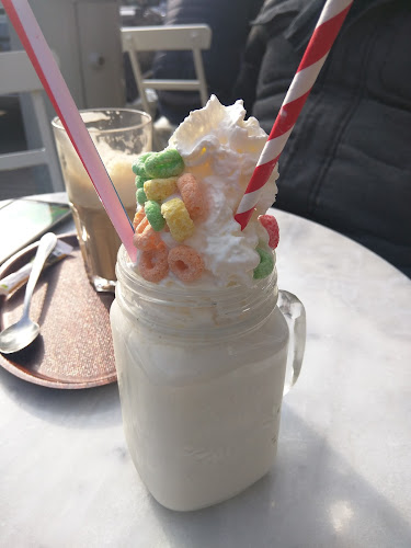 Comentarii opinii despre Corner Bakery