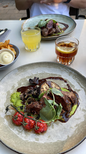 Restaurant Café Houtplaats Phone number