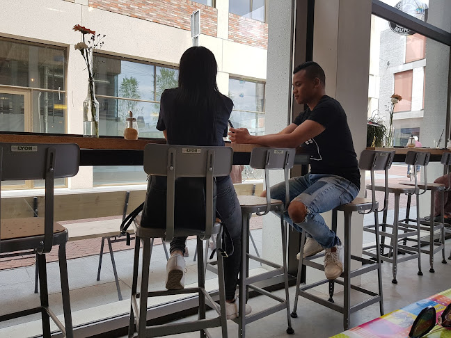 Opinii despre COFFEE MUNDO The Library în Sittard - Horeca