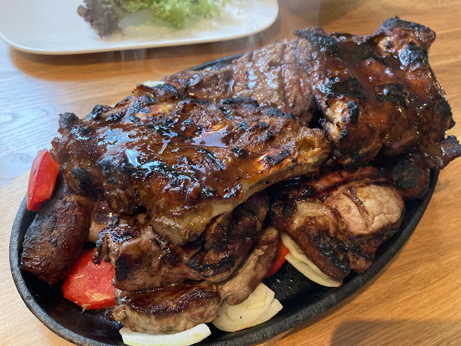 Toros Santiago Restaurant - Den Haag