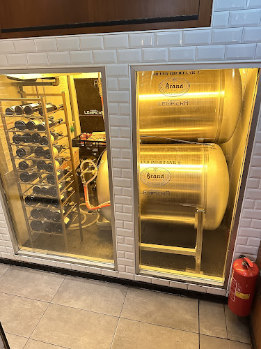 Comments and reviews of Bar Lempicka