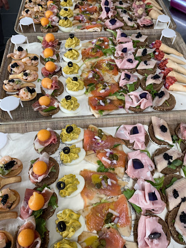 Opinii despre Café Restaurant "Willibrord" în Kloosterburen - Horeca