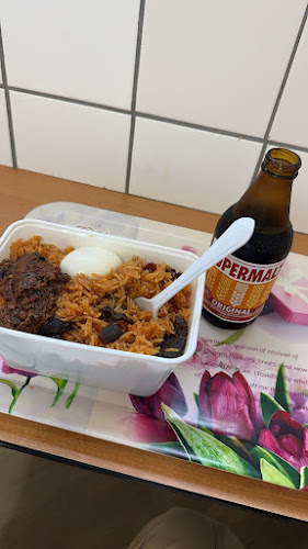 Comentarii opinii despre Lomnava KenKey House