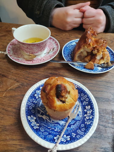 Madame Marie Phone number