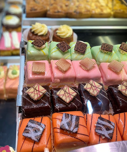 Opinii despre Meesterbakker Remmerswaal Roodenrijs Irenelaan | Bakker Rijswijk în Rijswijk - Horeca