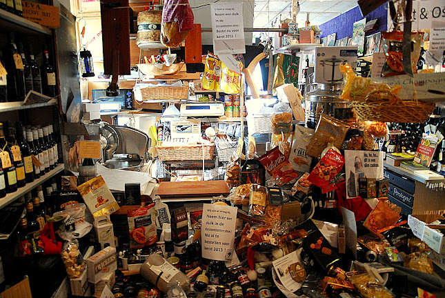 Opinii despre de Witte Os, cave anno 1768 în Zeist - Horeca