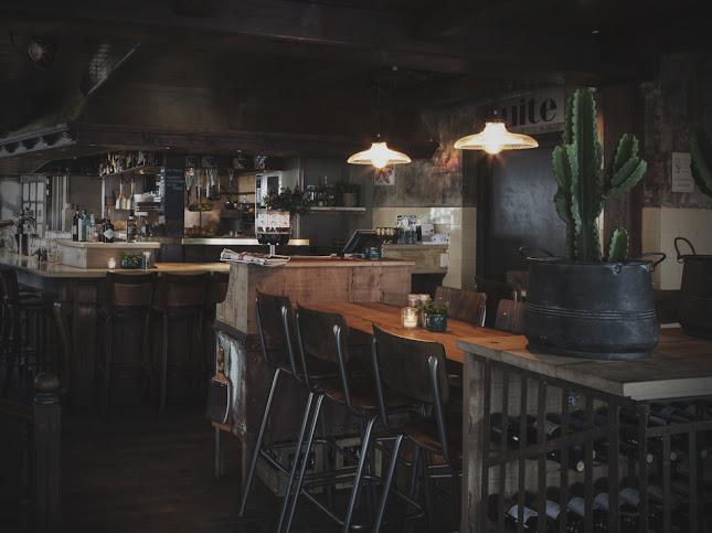 Comentarii opinii despre Taverne Paulus