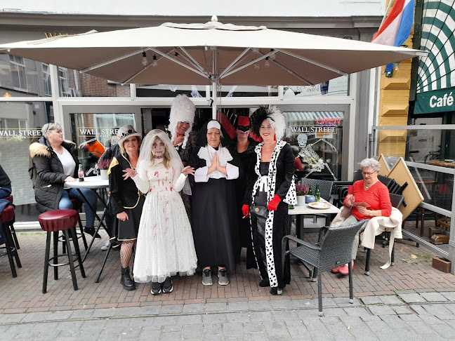 Café Wall Street Phone number