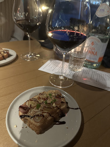 Comentarii opinii despre Vine