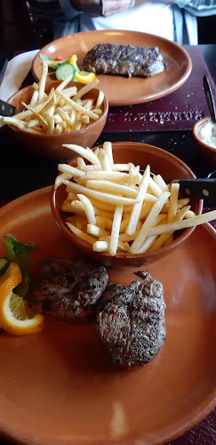 Comentarii opinii despre Farmer's Steakhouse