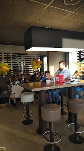 Opinii despre McDonald's Lelystad met McDrive în Lelystad - Horeca