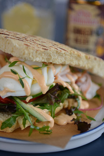 Comentarii opinii despre SUBBAR