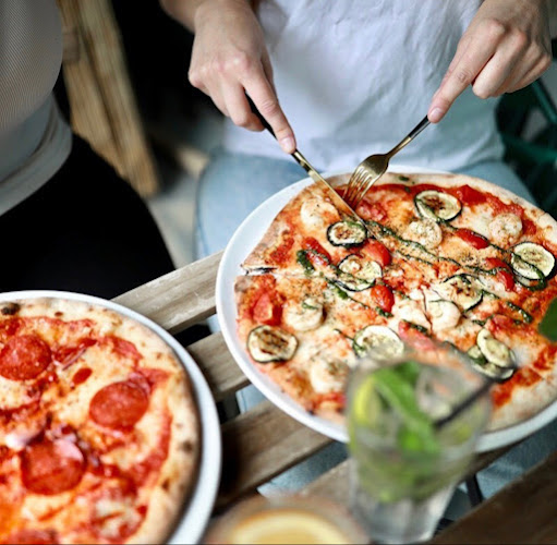 Comentarii opinii despre MANGI MANGI