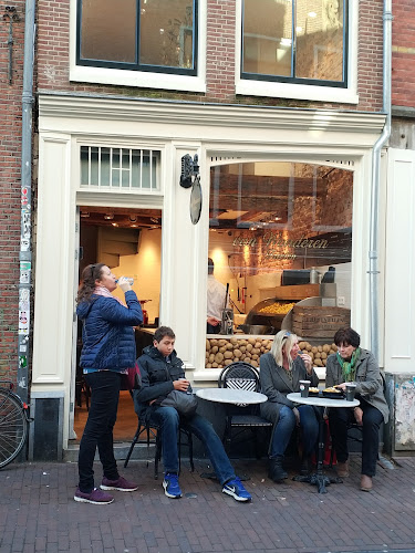 Runstraat 1, 1016 GJ Amsterdam, Nederland