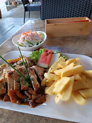 Comentarii opinii despre Nalin Grill House Restaurant